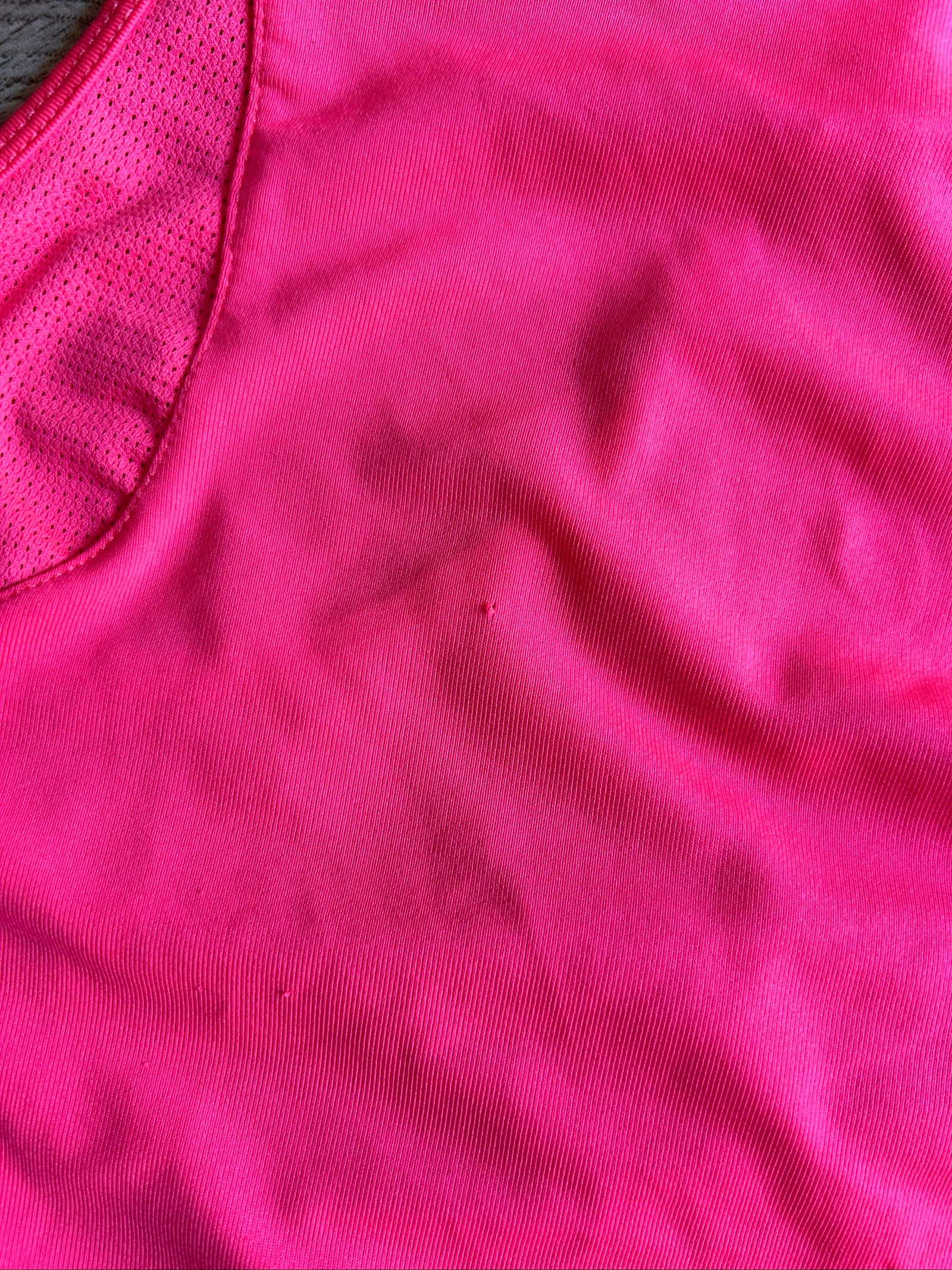 Domyos Fluorescent Pink Sports Tank Top / Back Design — Size S-M – photo 5